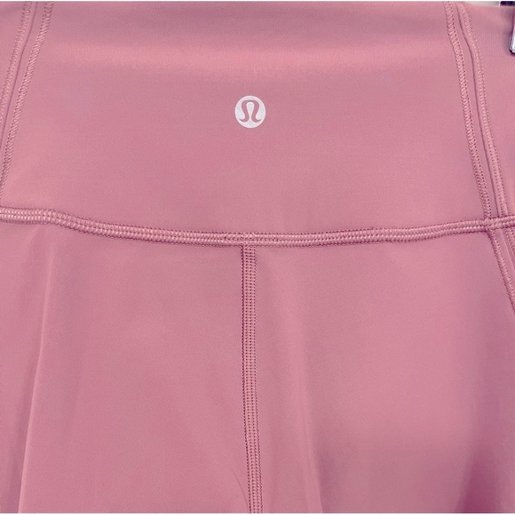 Lululemon Love Knot Crop *15" Figue 4 - Picture 13 of 14